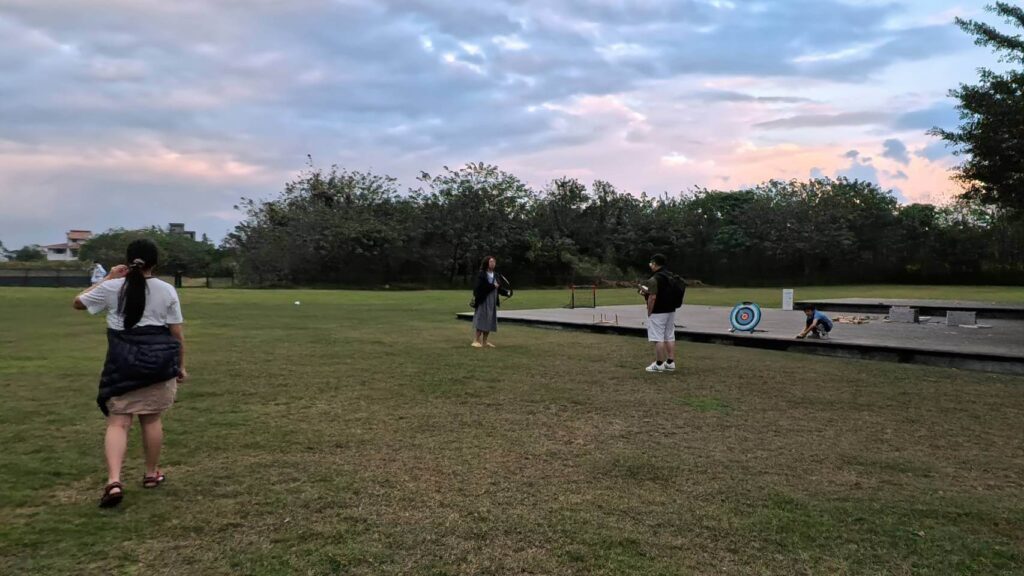 煙波花時間草皮廣場射箭遊戲