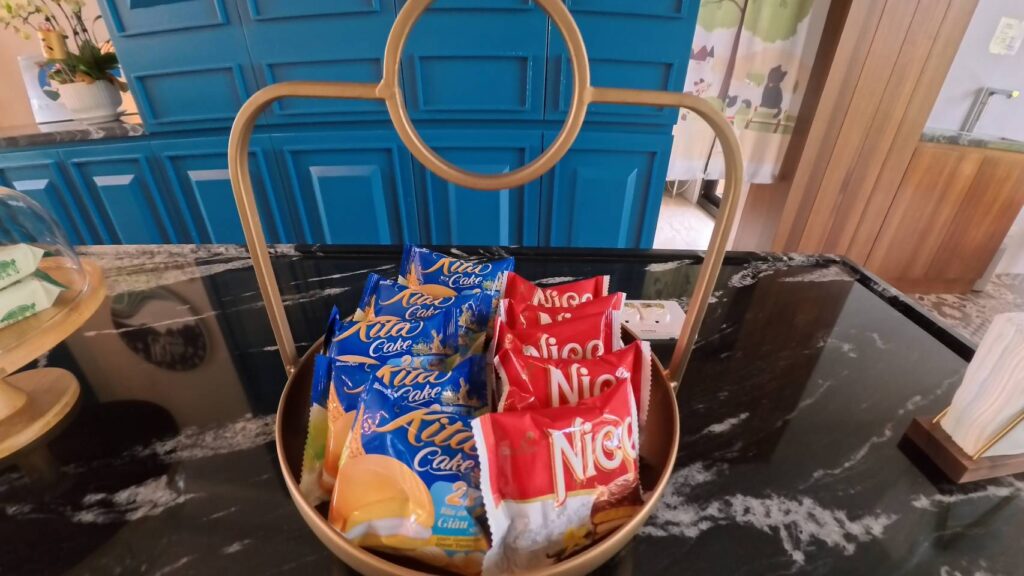 w星空villa自助區下午茶小點心，可自取享用