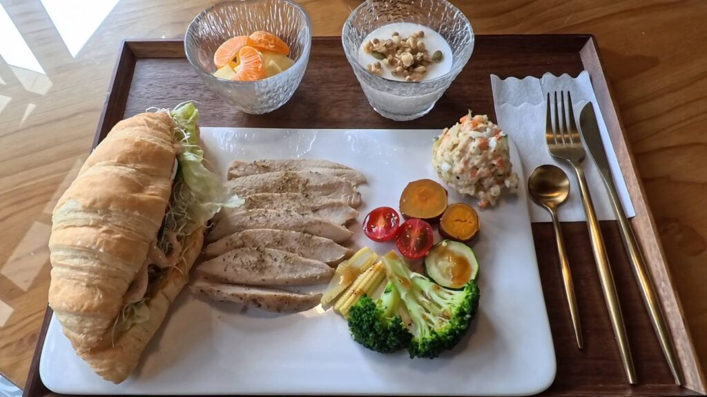 w星空villa輕食早餐，菜色非常豐富好吃