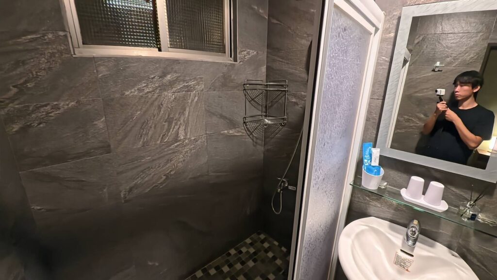 微笑的狗民宿，乾濕分離衛浴，空間寬敞